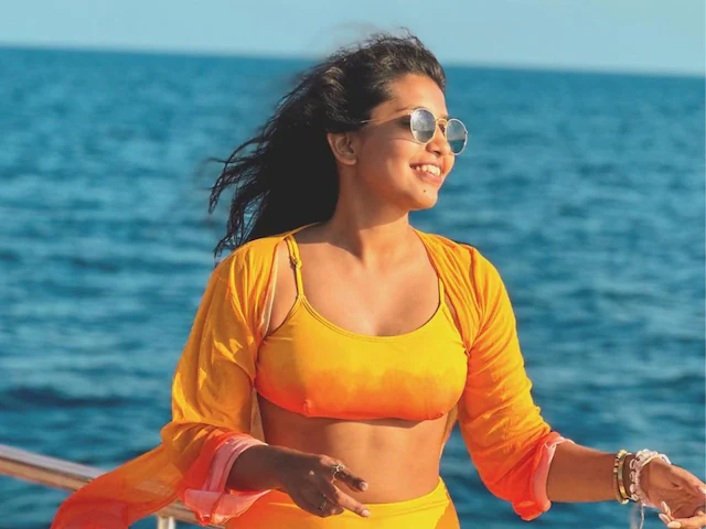 Tragic Loss: Travel Influencer Aanvi Kamdar Falls to Her Death in Gorge Accident