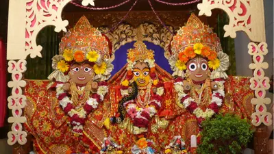 Iskon kali Temple under attack in Bangladesh