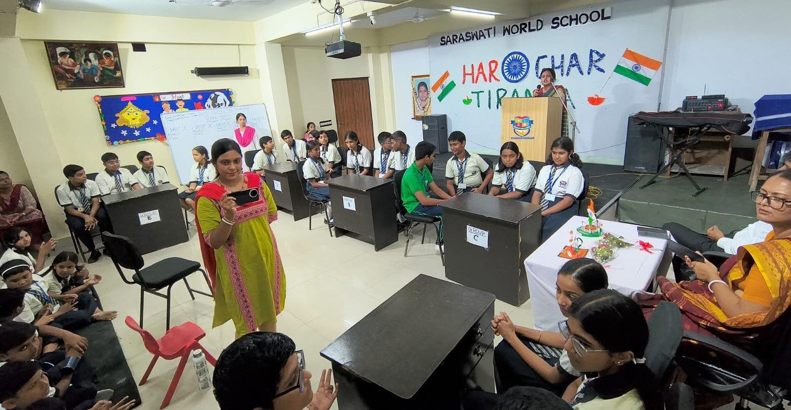 Students of Saraswati World School participating in Har Ghar Tiranga programme in Hooghly